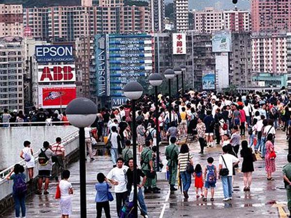  சந்தோஷமா போயிட்டுவாங்க…