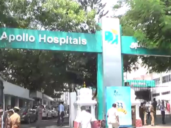 அப்பல்லோ மருத்துவர்கள் 