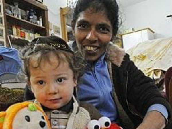 மீட்டு வந்தார் 