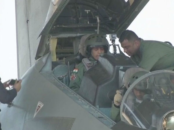 எந்த இடத்தில் இருந்து 