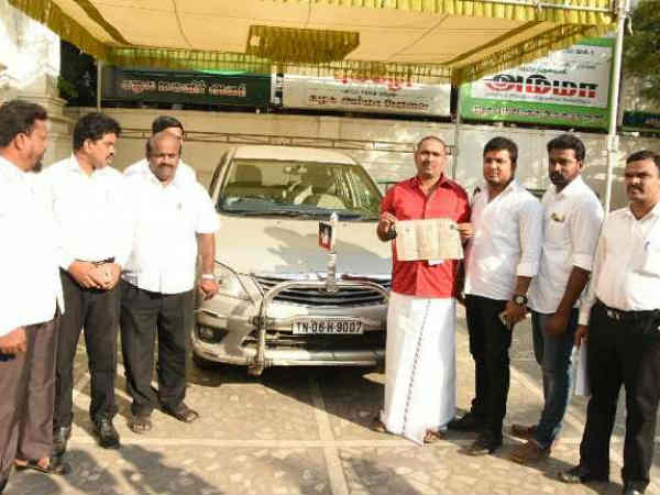 ஓபிஎஸ் பெயரில் பதிவு 