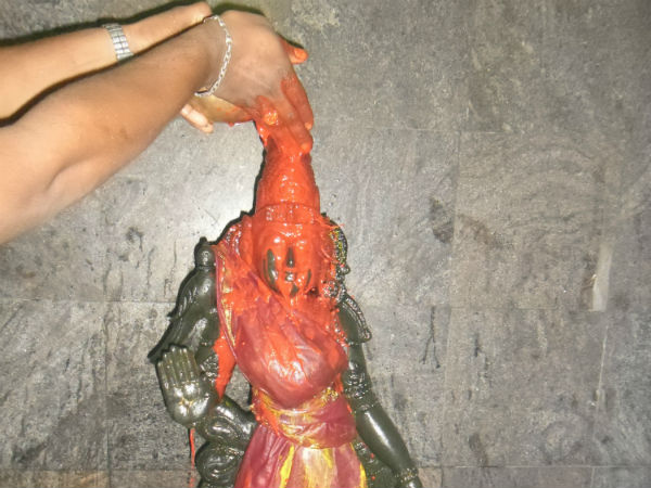 வாசவி தேவி வழிபாடு