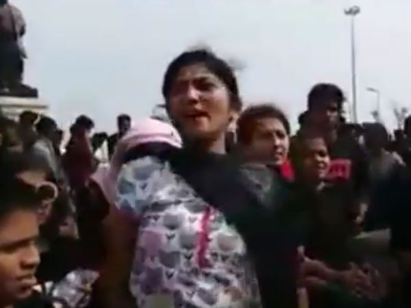 மெரினாவில் போராட்டம் 