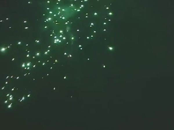 English New year- Youngsters celebrated at midnight 