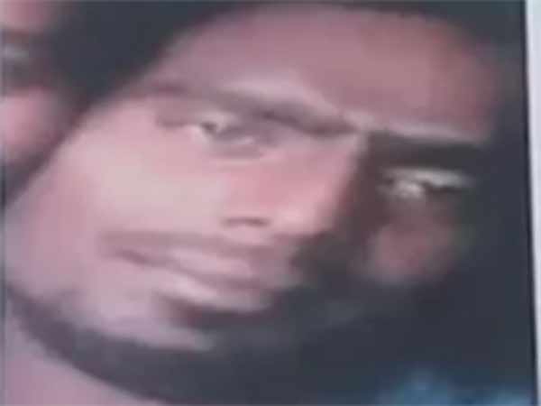 கூட இருந்தே குழி பறித்த கொள்ளையர் கூட இருந்தே குழி பறித்த கொள்ளையர்