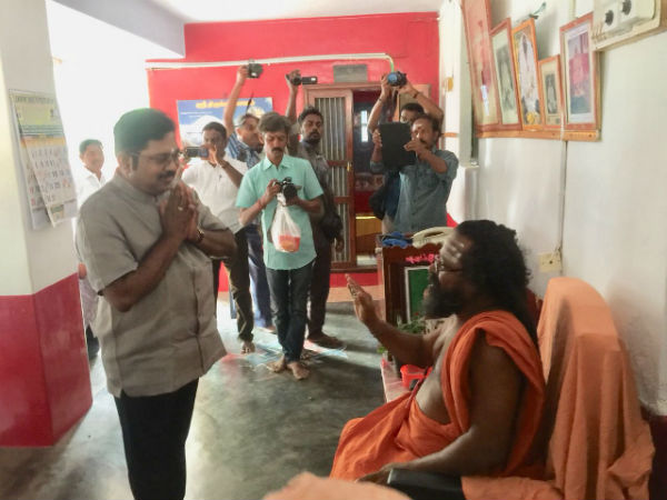 மகான்கள் சமாதி தரிசனம்