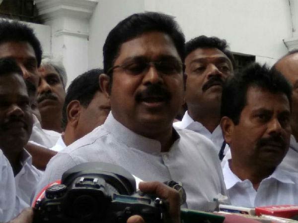 தினகரனுக்கு எதிராக தினகரன் 