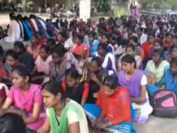 Students unity will shake the Government warns Tanjore students Students unity will shake the Government warns Tanjore students