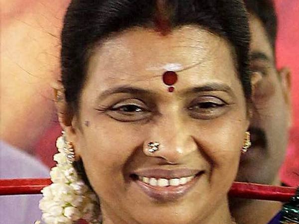 சித்தர் சன்னதியில் வழிபாடு 