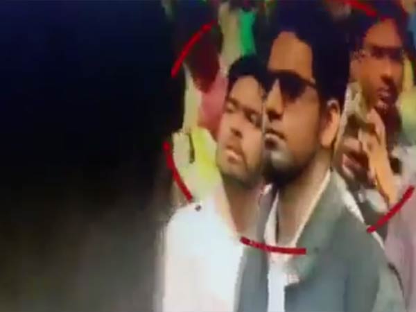 கவர்ச்சி காரணம் 