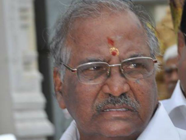 பதில் சொல்ல யாரும் இல்லை என்பதாலா? 