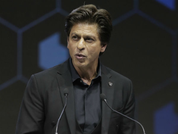  மாநாட்டில் யோகா பயிற்சி 