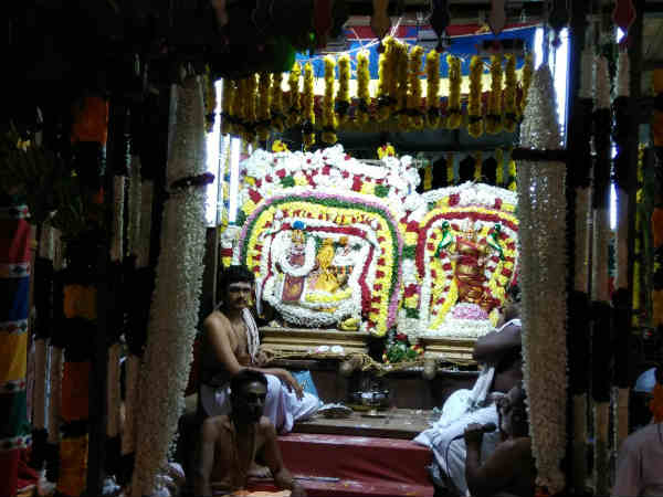 அபிஷேகம் தீபாராதனை அபிஷேகம் தீபாராதனை