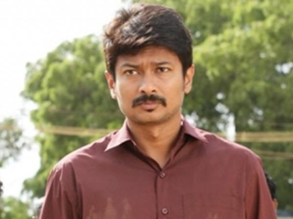 உதயநிதி திடீர் அரசியல் பிரவேசம் 