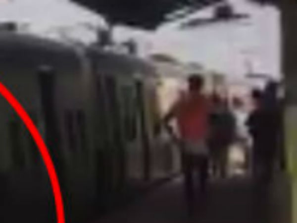 காவல்துறையிடம் ஒப்படைப்பு 