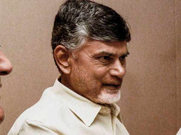 உறவில் விரிசல் உறவில் விரிசல்