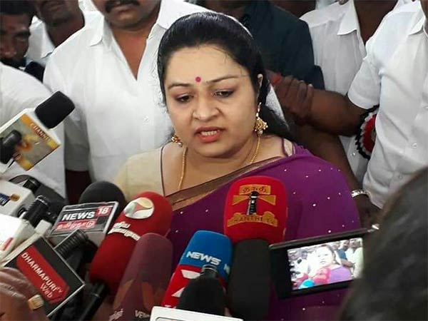 ஆதாரம் ஒப்படைப்பு 