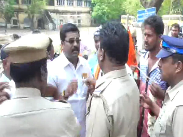 நழுவிய காதலர்கள் 