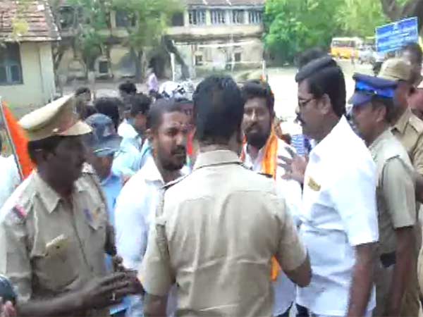 ஏன் எதிர்க்கிறார்கள்? 