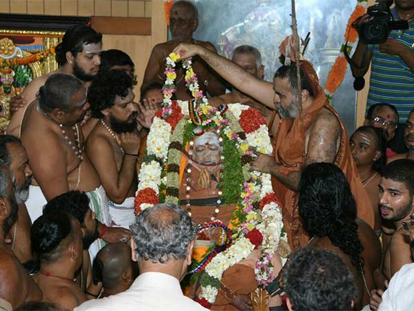 Jayendrar body to be rested at Palar banks Jayendrar body to be rested at Palar banks
