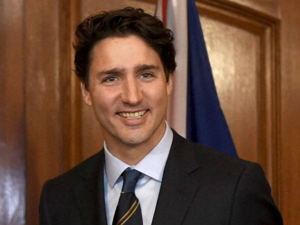 போராட்டம் நடக்கிறது 