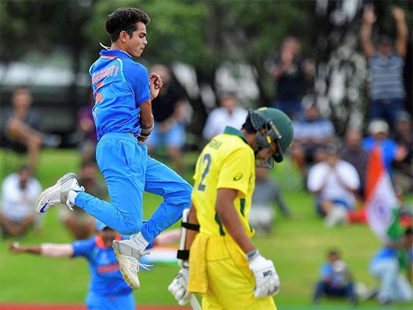 நெருக்கடி கொடுத்த இந்தியா 