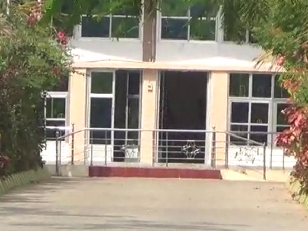 எலும்புகள் கடத்தல் 