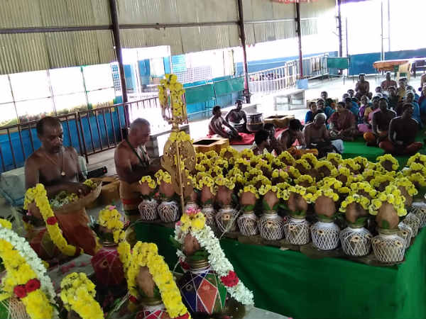 16 விதமான ஆயுதங்கள் 