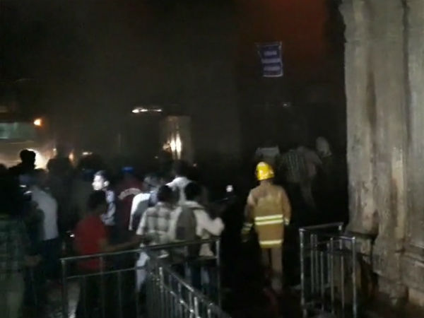 Madurai Police inquires shop owner in Mennakshi Amman temple fire accident Madurai Police inquires shop owner in Mennakshi Amman temple fire accident