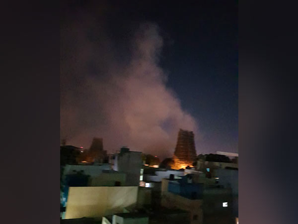 மீனாட்சியம்மன் கோவில் 