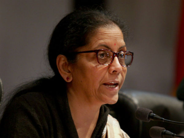 நிர்மலா சீதாராமனிடம் கேள்வி 