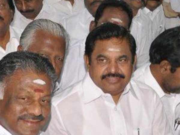 வழக்கறிஞர்களிடம் கேட்டிருக்கலாமே 