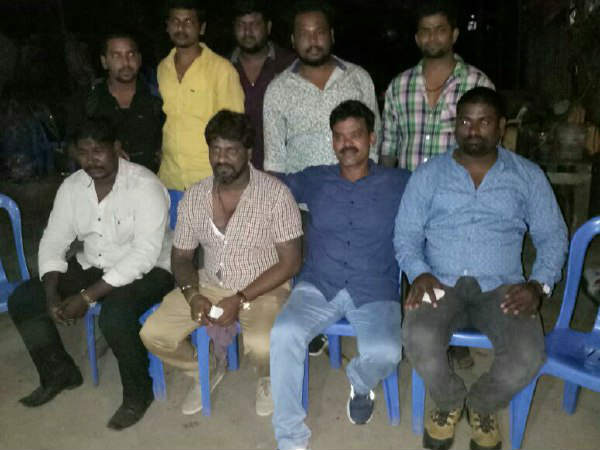 சொத்துகளை அபகரிக்கும் கூலிப்படையினர் 