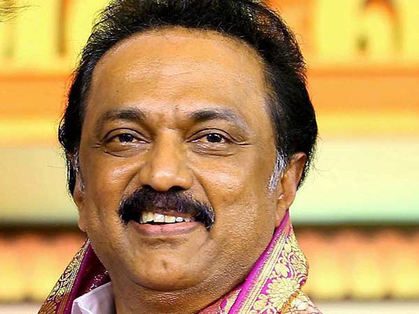 எந்த பதவியை விட்டுக்கொடுப்பார்