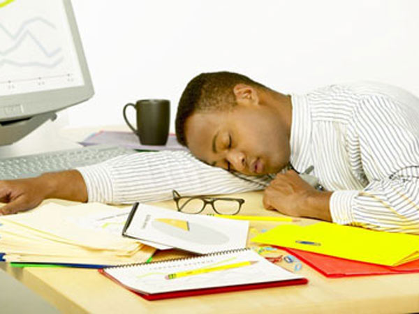 முறையற்ற தூக்கம் 