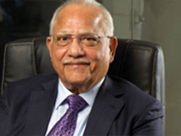 Chairman of Apollo group of hospitals Pratap Reddy suffers from caridiac arrest Chairman of Apollo group of hospitals Pratap Reddy suffers from caridiac arrest