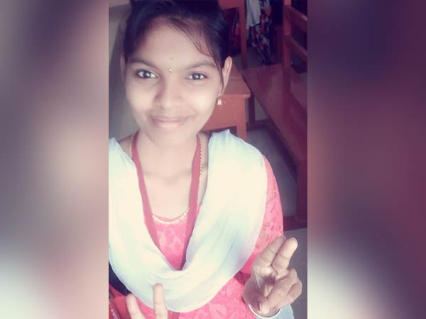 வேண்டியதை வாங்கிக் கொடுத்தேன் 