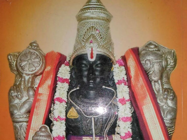 Sahasra Kalasabhishekam to Lord Sri Danvanthiri bagavan 