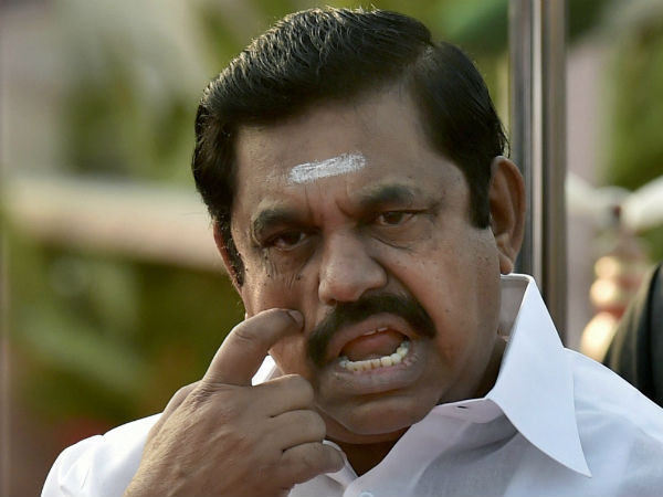 குக்கருக்கு எதிராக வழக்கு 