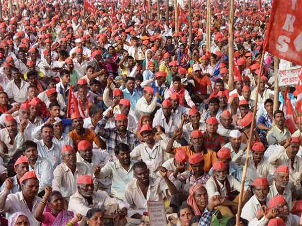 கோரிக்கைகளை ஏற்ற பாஜக அரசு 