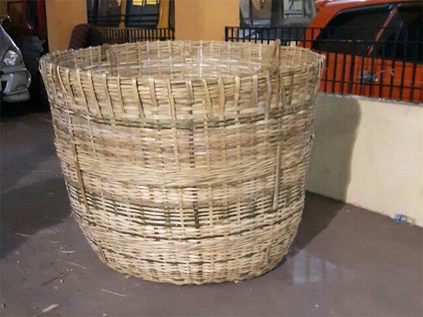 சந்தன நாற்காலி 