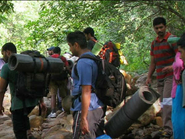 மகளிர் தின பயணம் 