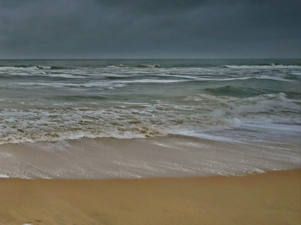 Two teenagers drowned and died in the Marina sea Two teenagers drowned and died in the Marina sea