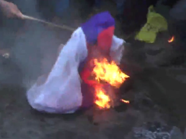 சேலத்திலும் இஸ்லாமியர்கள் போராட்டம் 