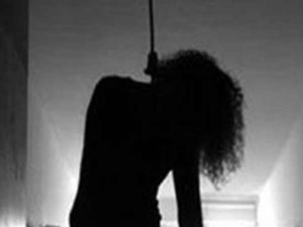 கல்வி நிறுவனங்களில் தற்கொலை 