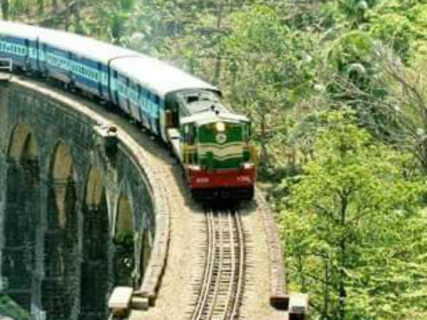 மதுரை - கொல்லம் பயணிகள் ரயில் 