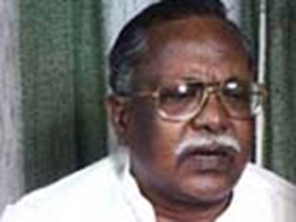 தைரியமாக எதிர்ப்பை காட்டியவர் 