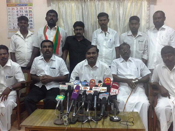  வாபஸ் பெறவேண்டும் 