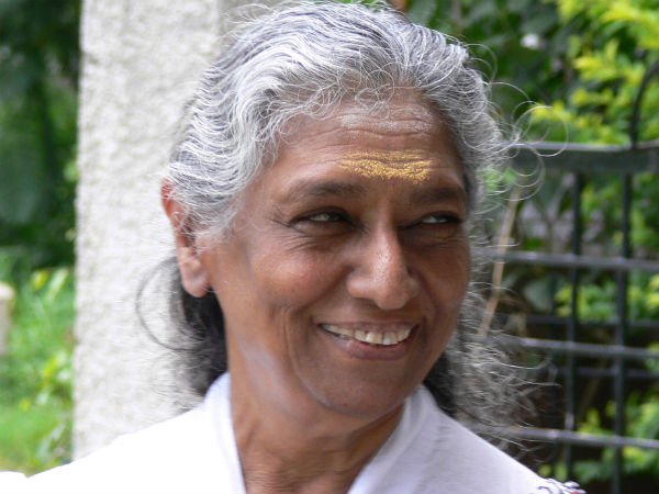 பழுத்த கிழவியின் கோபம் பழுத்த கிழவியின் கோபம்