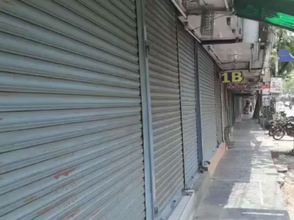 TN shops closed due to DMK announced bandh 